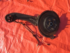 HYUNDAI TUCSON III 2.0D 2019 4WD ZWROTNICA PRAWA TYŁ Z ABS