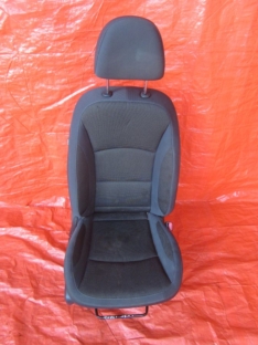 SSANGYONG TIVOLI 2019 FOTEL PRAWY PASAŻERA EU