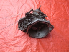 NISSAN JUKE 1.5D 2014 SKRZYNIA BIEGÓW MANUAL