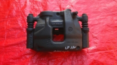 VOLKSWAGEN AMAROK 2011 ZACISK HAMULCOWY LEWY PRZÓD