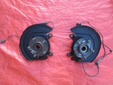 NISSAN JUKE 1.5D 2011 ZWROTNICA Z ABS PRZÓD