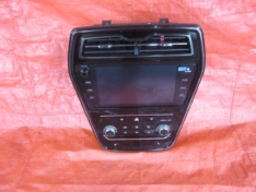 SSANGYONG TIVOLI 2019 PANEL NAWIEWU KLIMATYZACJI NAWIGACJA KRATKI KPL