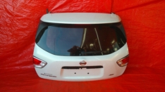 NISSAN PATHFINDER IV R52 KLAPA BAGAŻNIKA KPL
