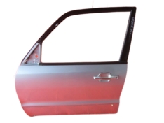 MITSUBISHI PAJERO III 2004 DRZWI LEWE PRZÓD KPL