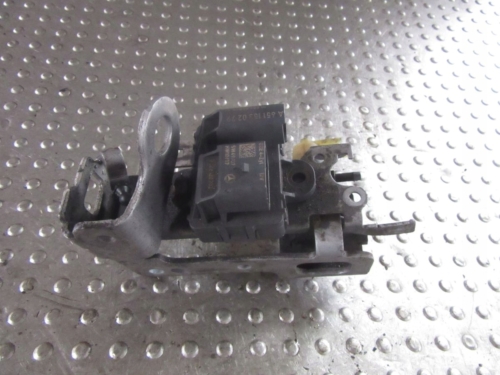 aa6e6b306ef30b6dc3cb78d7bb0de3aa